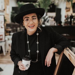 Meet your Posher, Karla